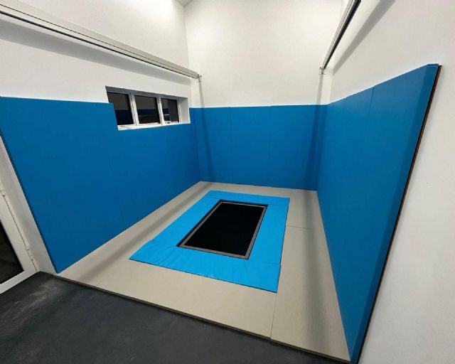 Pit Mounted Trampoline